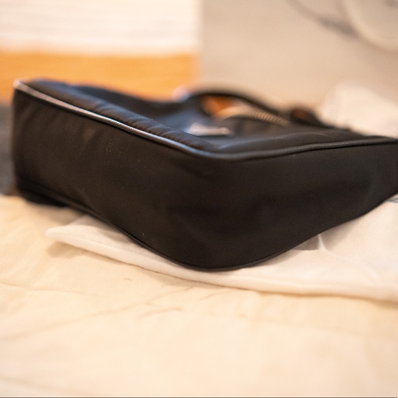 Prada Re-Edition 2005 Re-Nylon mini bag - Picture 7 of 7